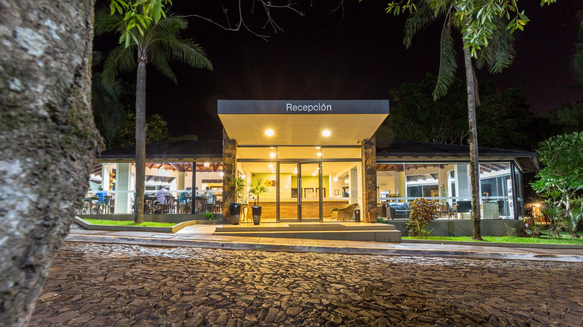 Pirayu Hotel & Resort Puerto Iguazú Esterno foto