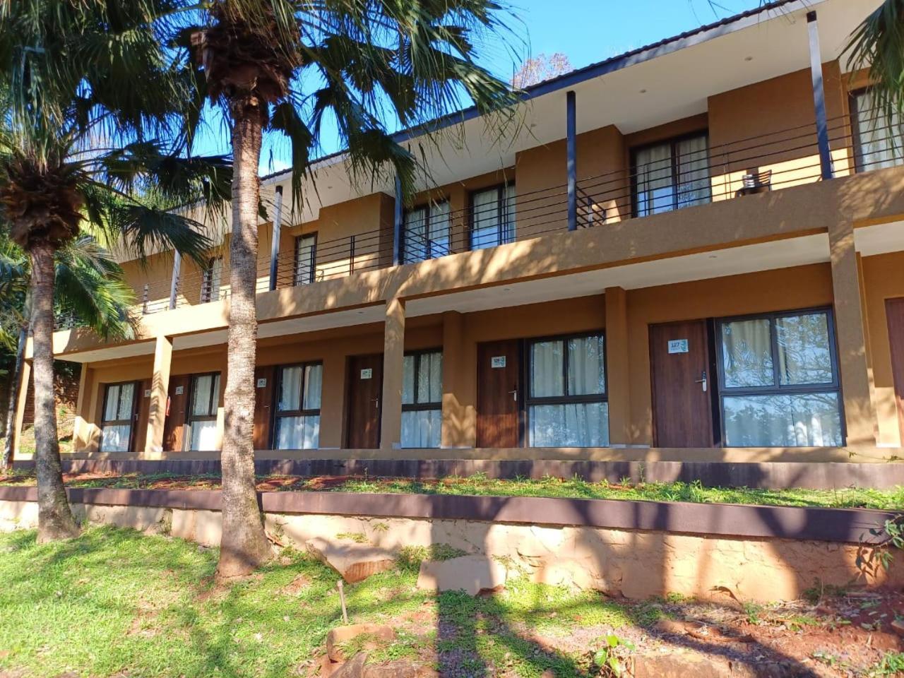 Pirayu Hotel & Resort Puerto Iguazú Esterno foto